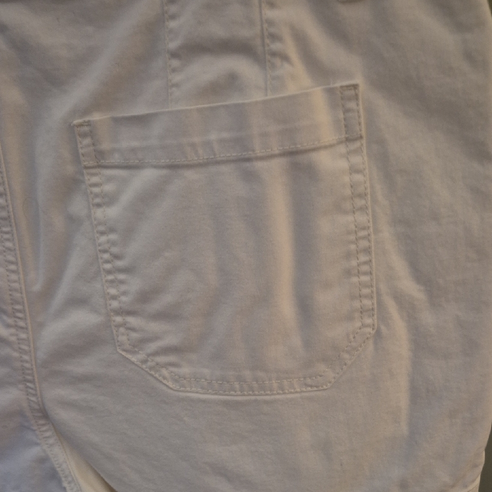 Sanctuary White Women’s Bermuda Shorts - Picture 4 of 5